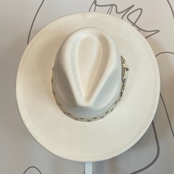 Western-Style Fedora with Decorative Band w/Adjustable tie O/S Multiple Colors - Picture 3 of 8